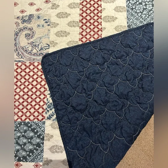 🛌 Pretty Country Bedding - Picture 5 of 10